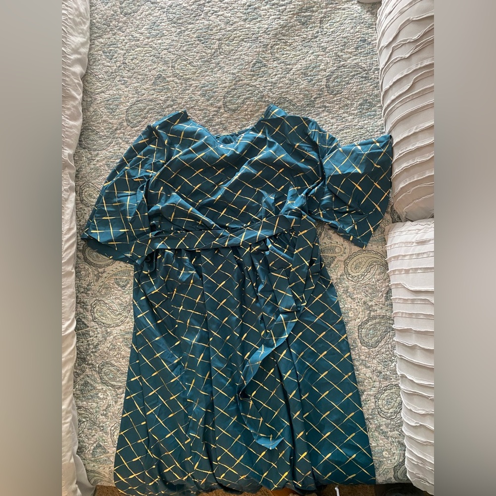 Green full skirt dress